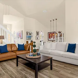  Holiday home Luxury 4br At Ventura Golf And Country Club United States